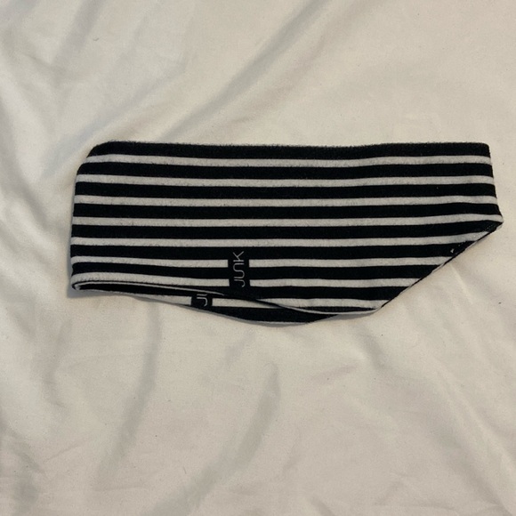 Junk headband - Picture 1 of 3